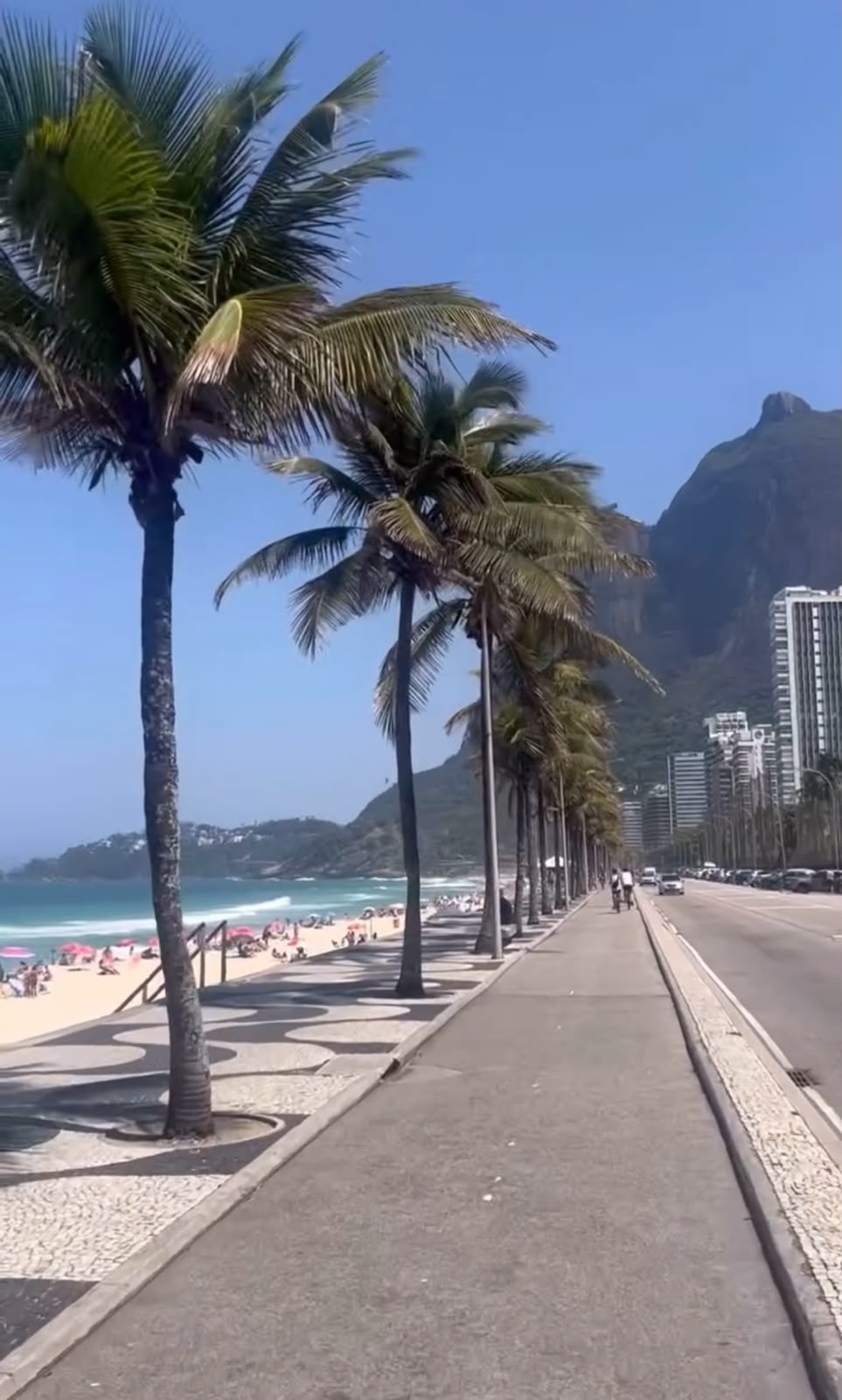 Recorrer Río de Janeiro en bicicleta: barrios, costa y uno de los tramos más increíbles del mundo - Imagen 5