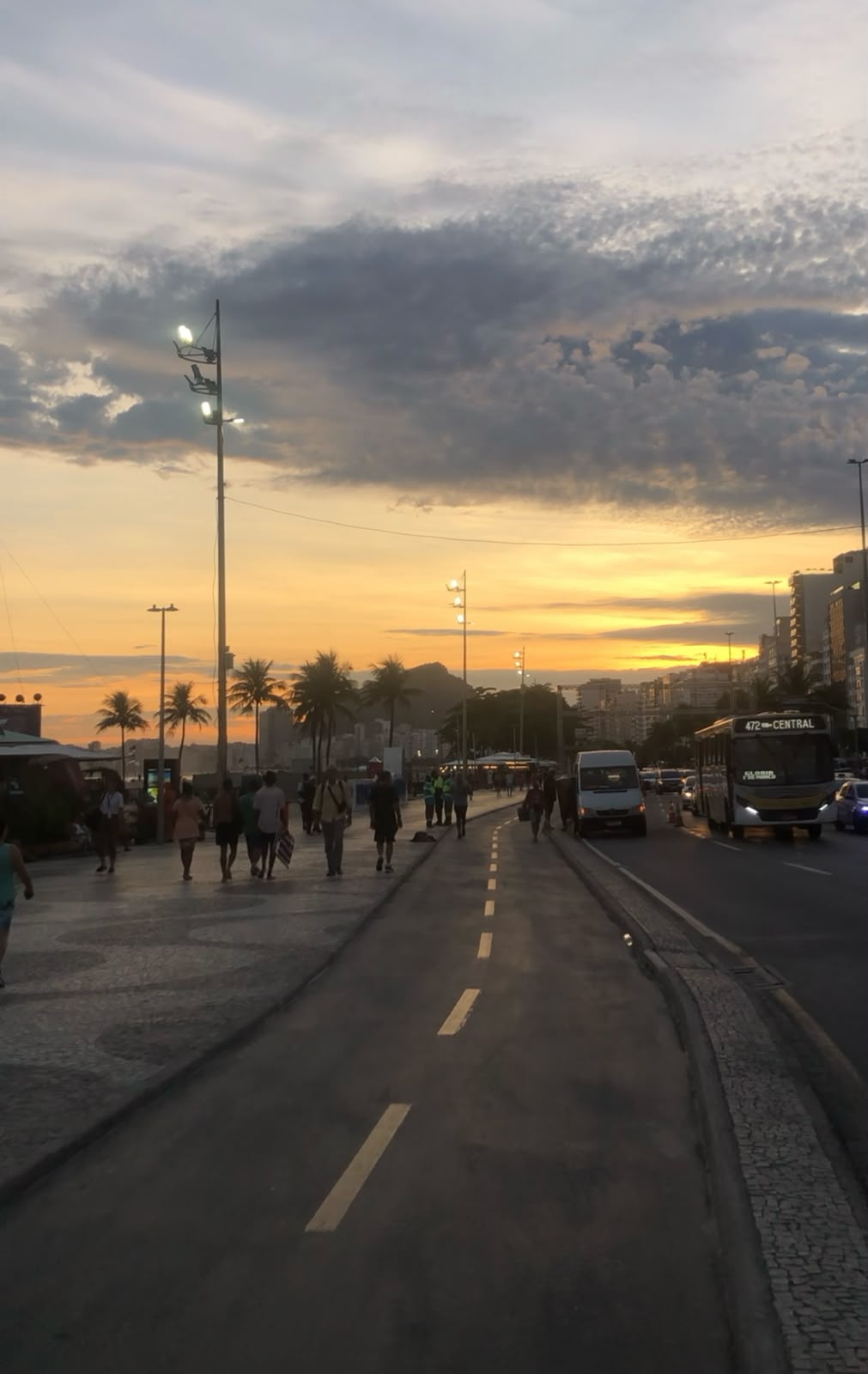 Recorrer Río de Janeiro en bicicleta: barrios, costa y uno de los tramos más increíbles del mundo - Imagen 7